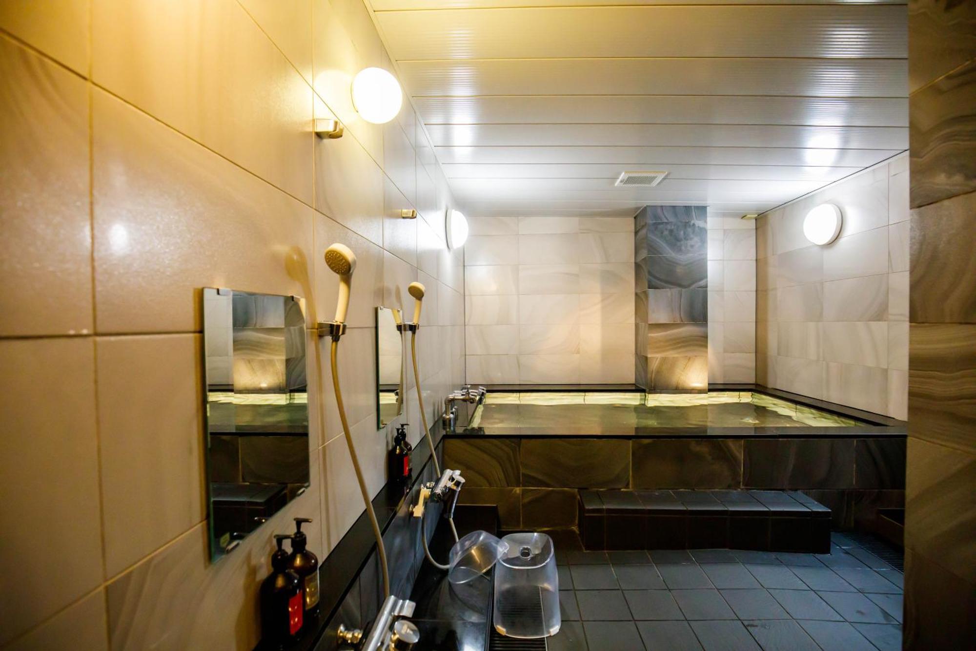 Hotel Sunplaza 2 Annex Osaka Eksteriør billede